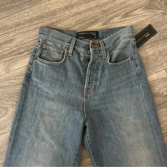 VERONICA BEARD
Blake faded high-rise straight-leg jeans NWT - Picture 3 of 9